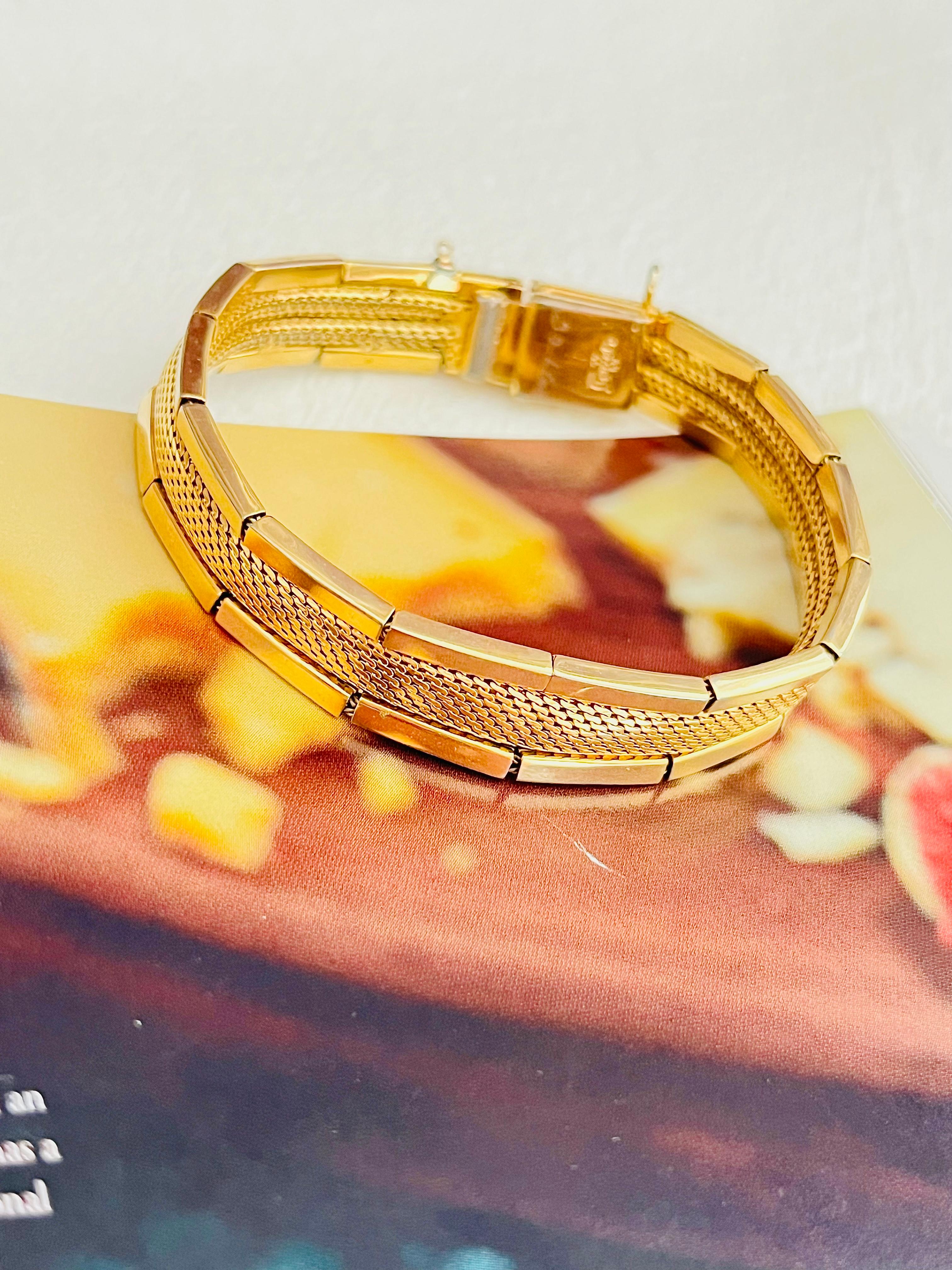 Christian Dior GROSSE 1959 Woven Mesh Link Ridged Double Hinged Cuff Bracelet In Good Condition For Sale In Wokingham, England