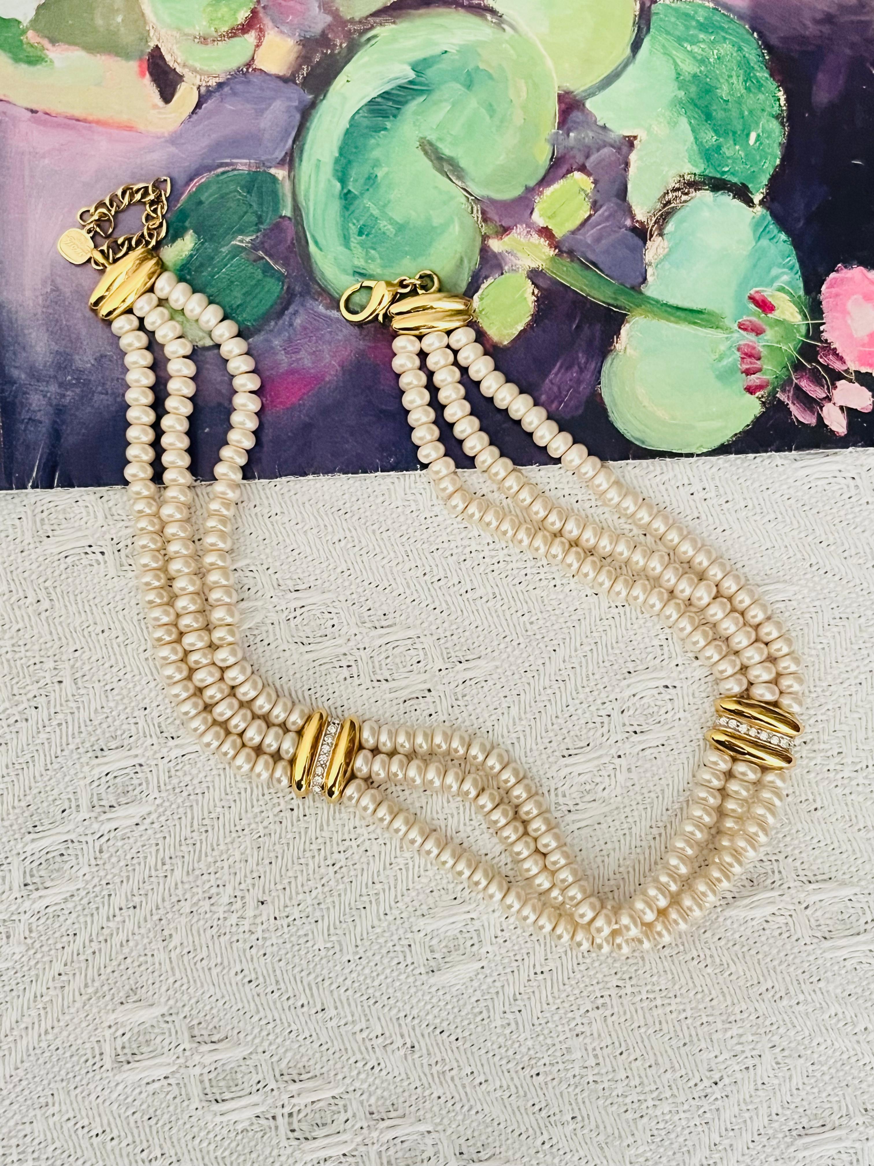 Christian Dior GROSSE 1960 Collar Gargantilla Perlas Blancas Cristales 3 Capas en Excelente estado para la venta en Wokingham, England