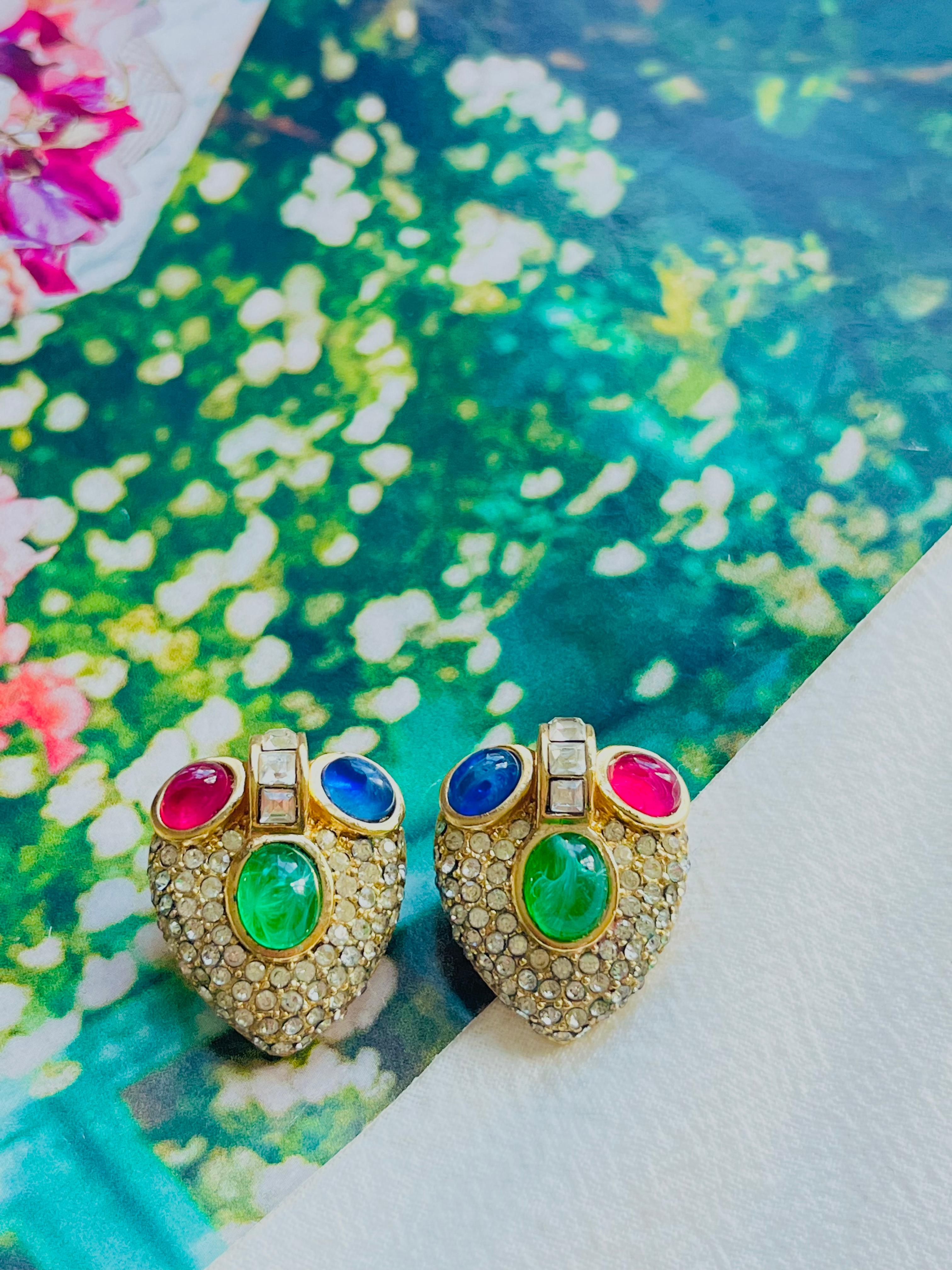 Art Nouveau Christian Dior GROSSE 1960 Gripoix Ruby Sapphire Emerald Heart Crystal Earrings in vendita