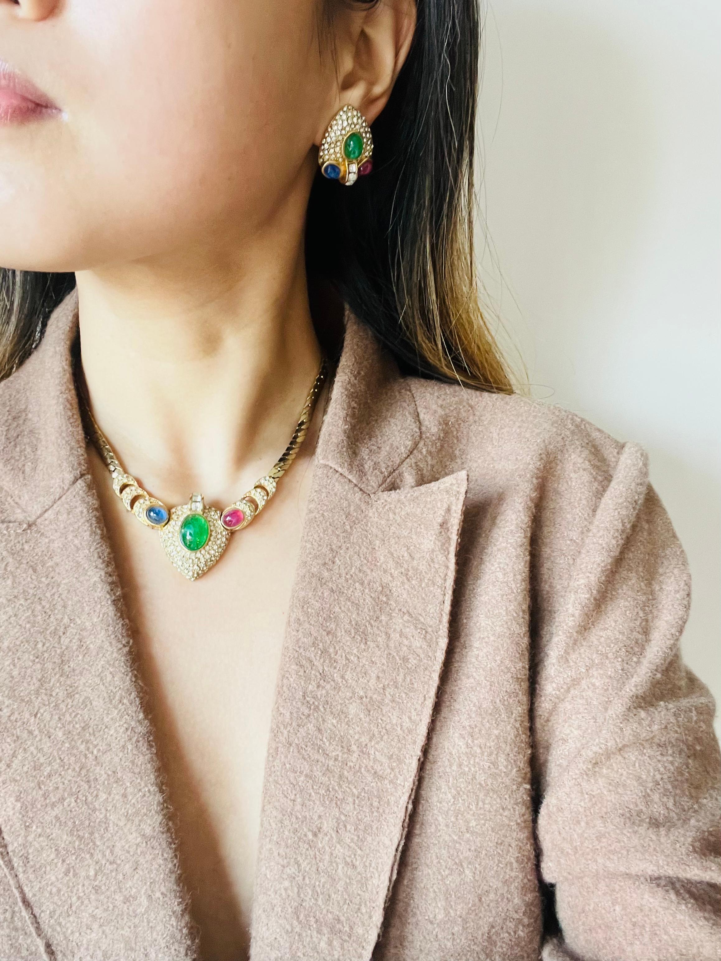 Christian Dior GROSSE 1960 Gripoix Ruby Sapphire Emerald Heart Crystal Earrings in vendita 3