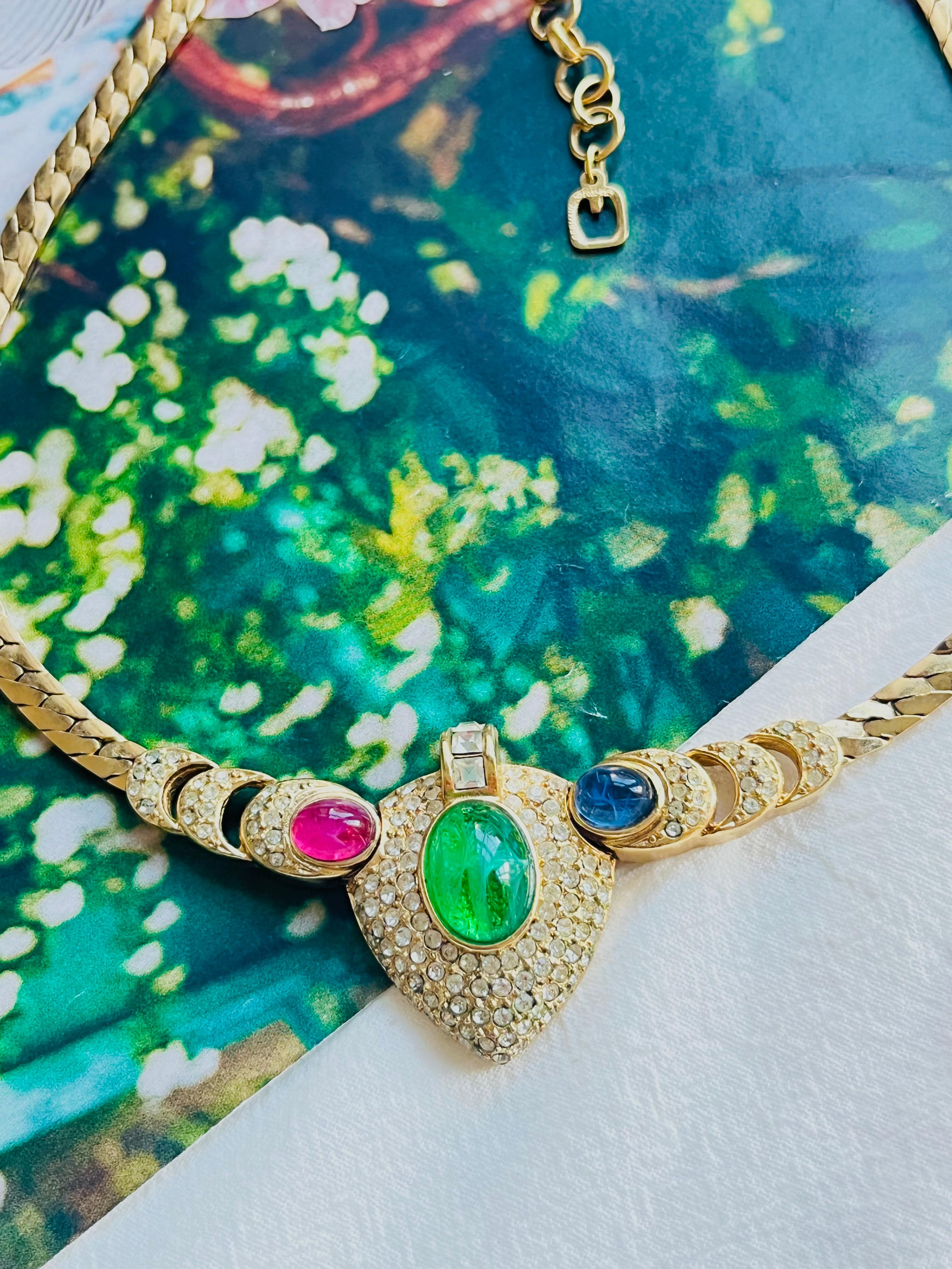 Christian Dior GROSSE 1960 Gripoix Sapphire Emerald Ruby Heart Crystals Necklace In Good Condition For Sale In Wokingham, England