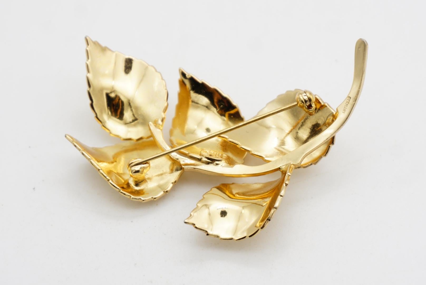 Christian Dior GROSSE 1960 Vintage Large Leaf Five Curled Wavy