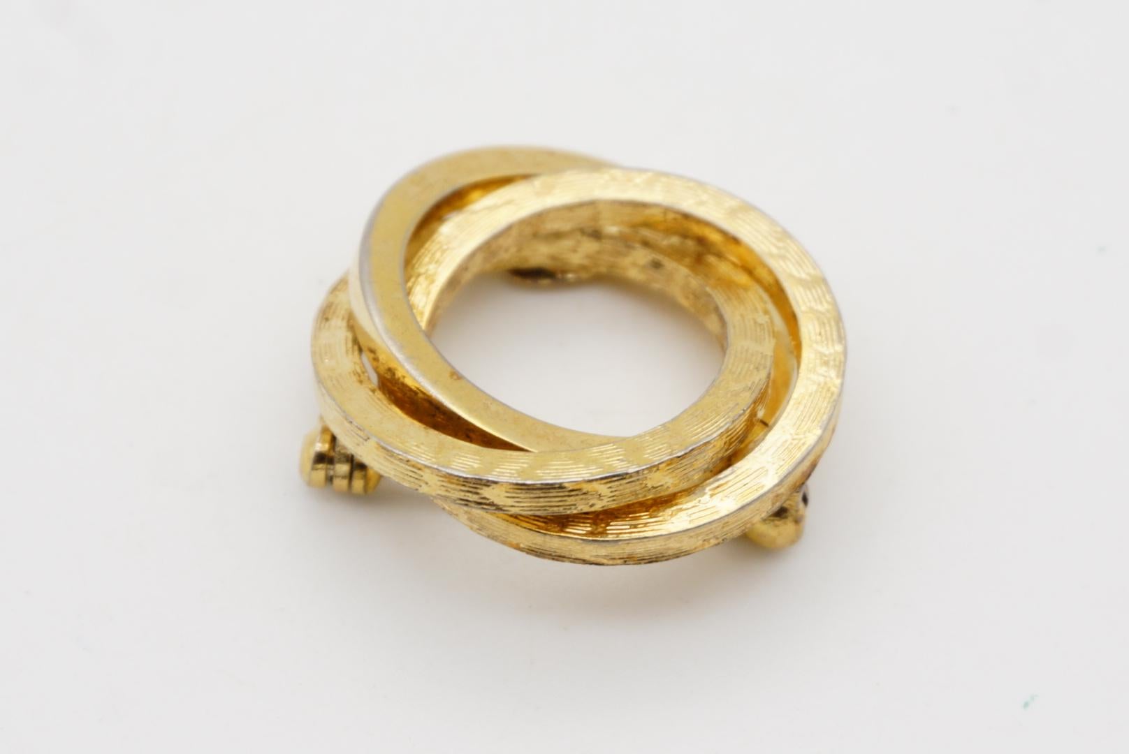 Christian Dior Grosse 1960 Vintage Trio Circle Interlocked Spiral Gold Brooch  en vente 5
