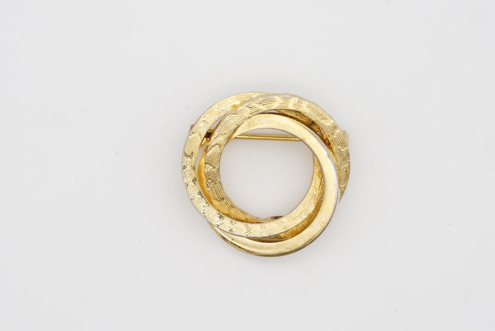 Christian Dior Grosse 1960 Vintage Trio Circle Interlocked Spiral Gold Brooch  en vente 2