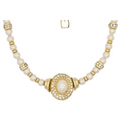 Vintage Christian Dior GROSSE 1960s White Oval Crystals Pendant Beaded Pearls Necklace