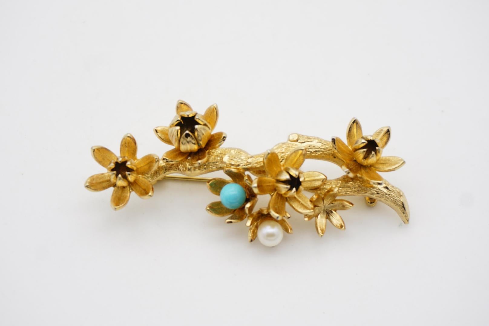 Christian Dior GROSSE 1961 Vintage Plum Blossom Flower Branch Pearl Gold Brooch For Sale 2