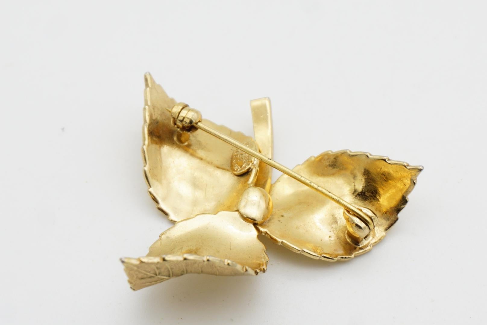 Christian Dior GROSSE 1961 Vintage Trio Vivid Swirl Leaf Wavy Twist Gold Brooch For Sale 5
