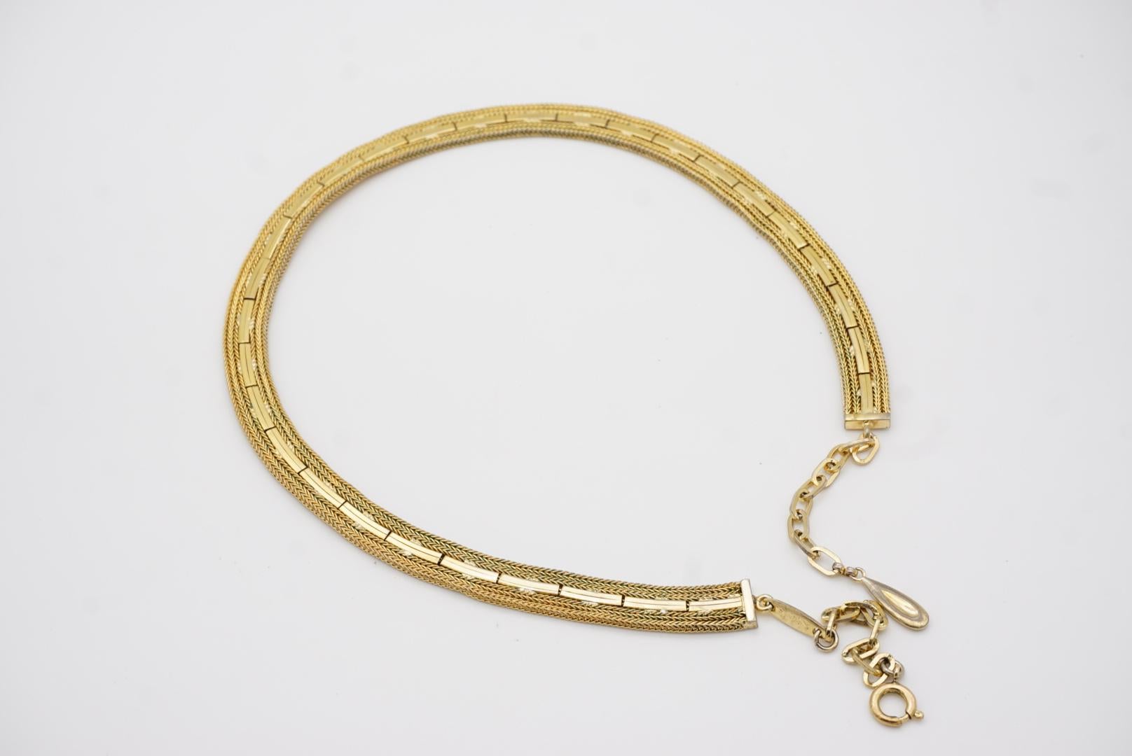Christian Dior GROSSE 1961 Vintage Woven Interlinked Herringbone Gold Necklace im Angebot 7