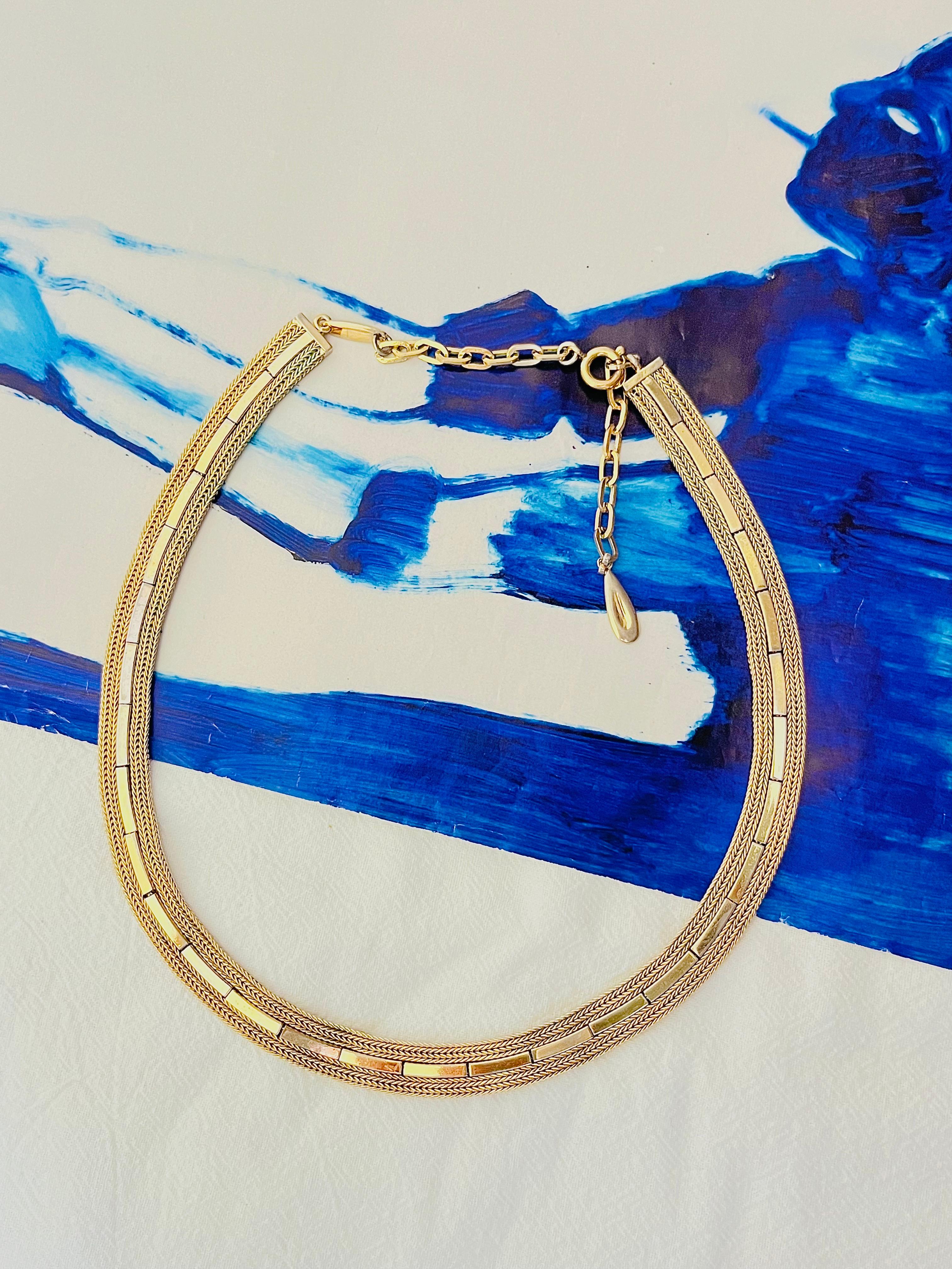 Christian Dior GROSSE 1961 Vintage Woven Interlinked Herringbone Gold Necklace (Art déco) im Angebot