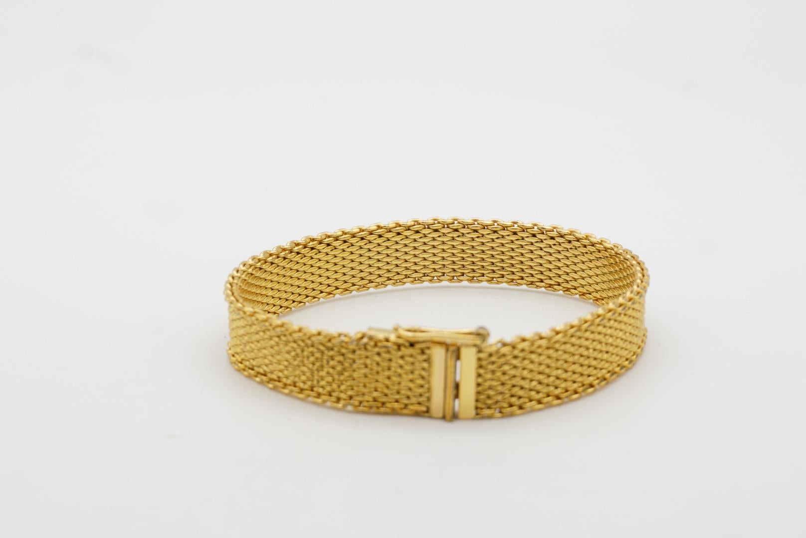 Christian Dior GROSSE 1962 Ridged Weave Link Mesh Modernist Gold Cuff Bracelet For Sale 3