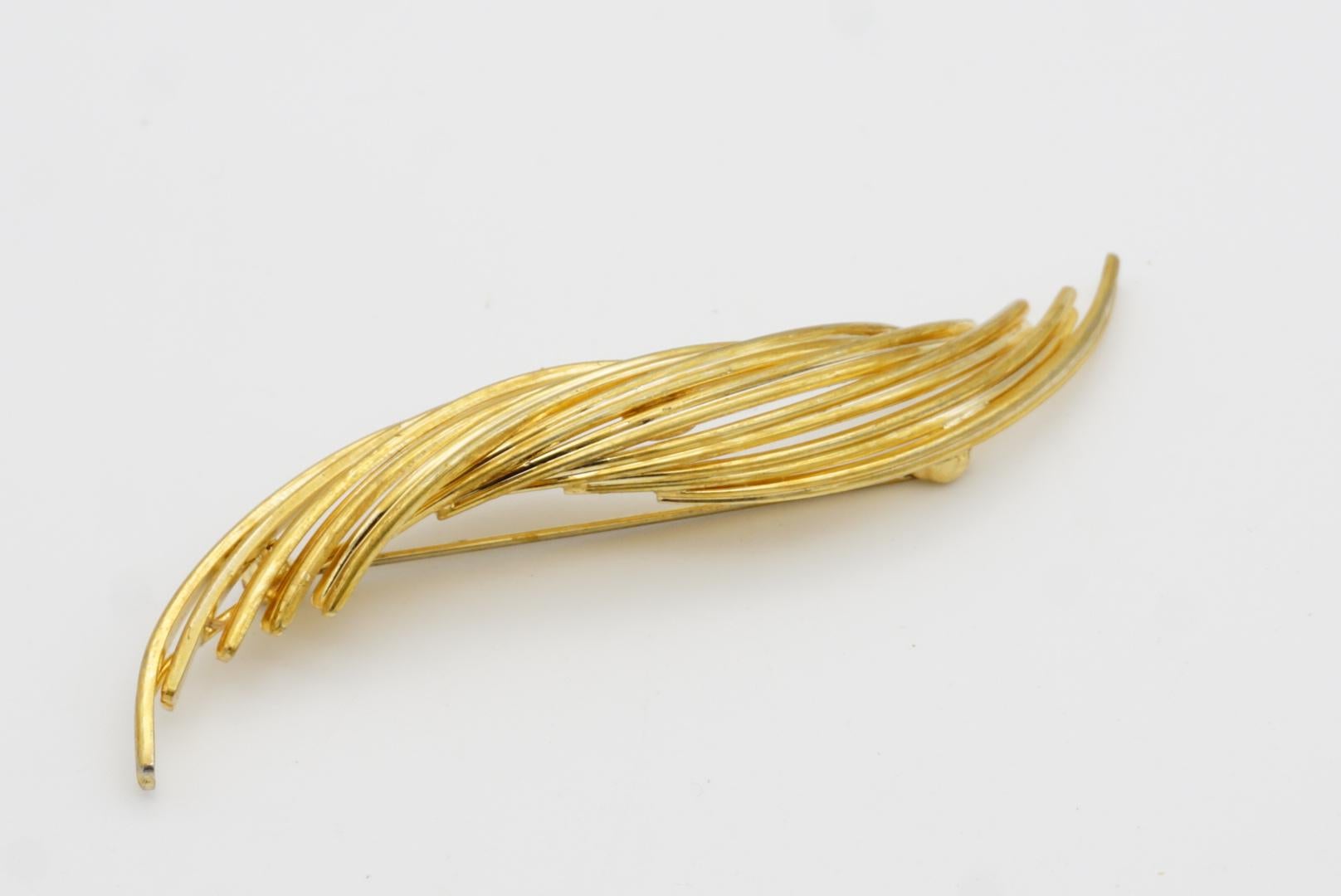 Christian Dior GROSSE 1962 Vintage Long Modernist Spiral Lines Openwork Brooch For Sale 6