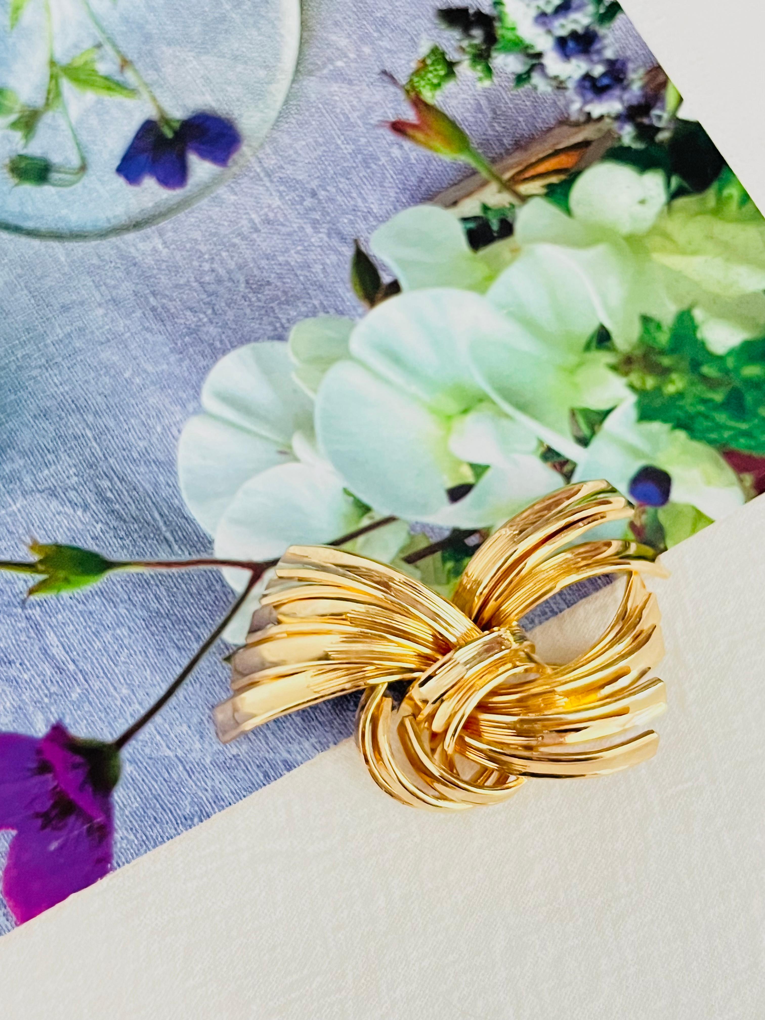 Christian Dior GROSSE 1962 Vintage Modernist Interlocked Knot Fireworks Brooch In Good Condition In Wokingham, England