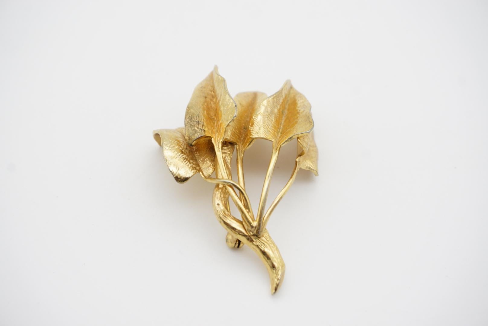 Christian Dior GROSSE 1962 Vintage Texture Leaf Tree Bush Gold Exquisite Brooch In Excellent Condition For Sale In Wokingham, England