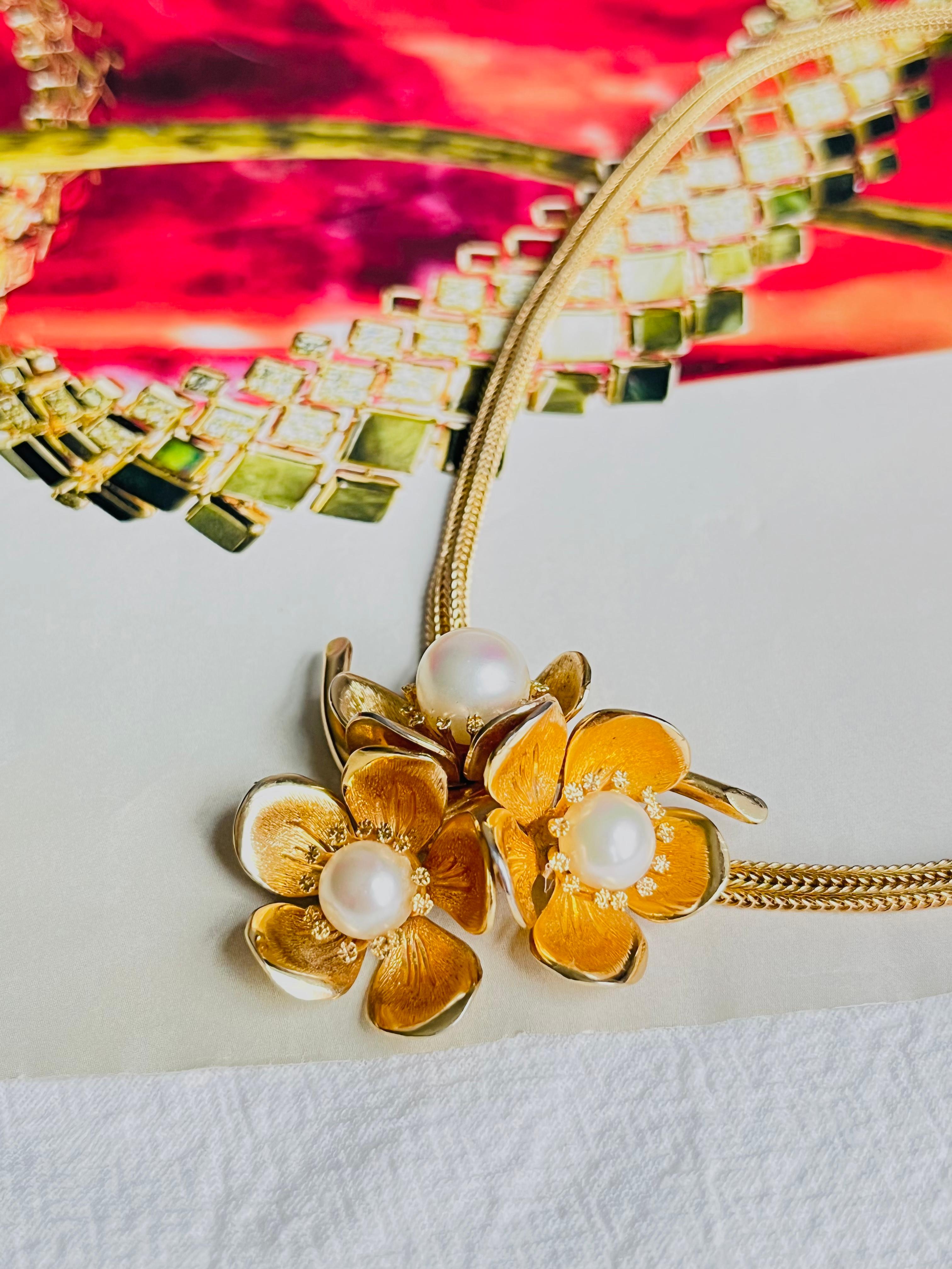 Christian Dior GROSSE 1963 Gran Trío Perlas Blancas Collar Floral Flor de Ciruelo en venta 1