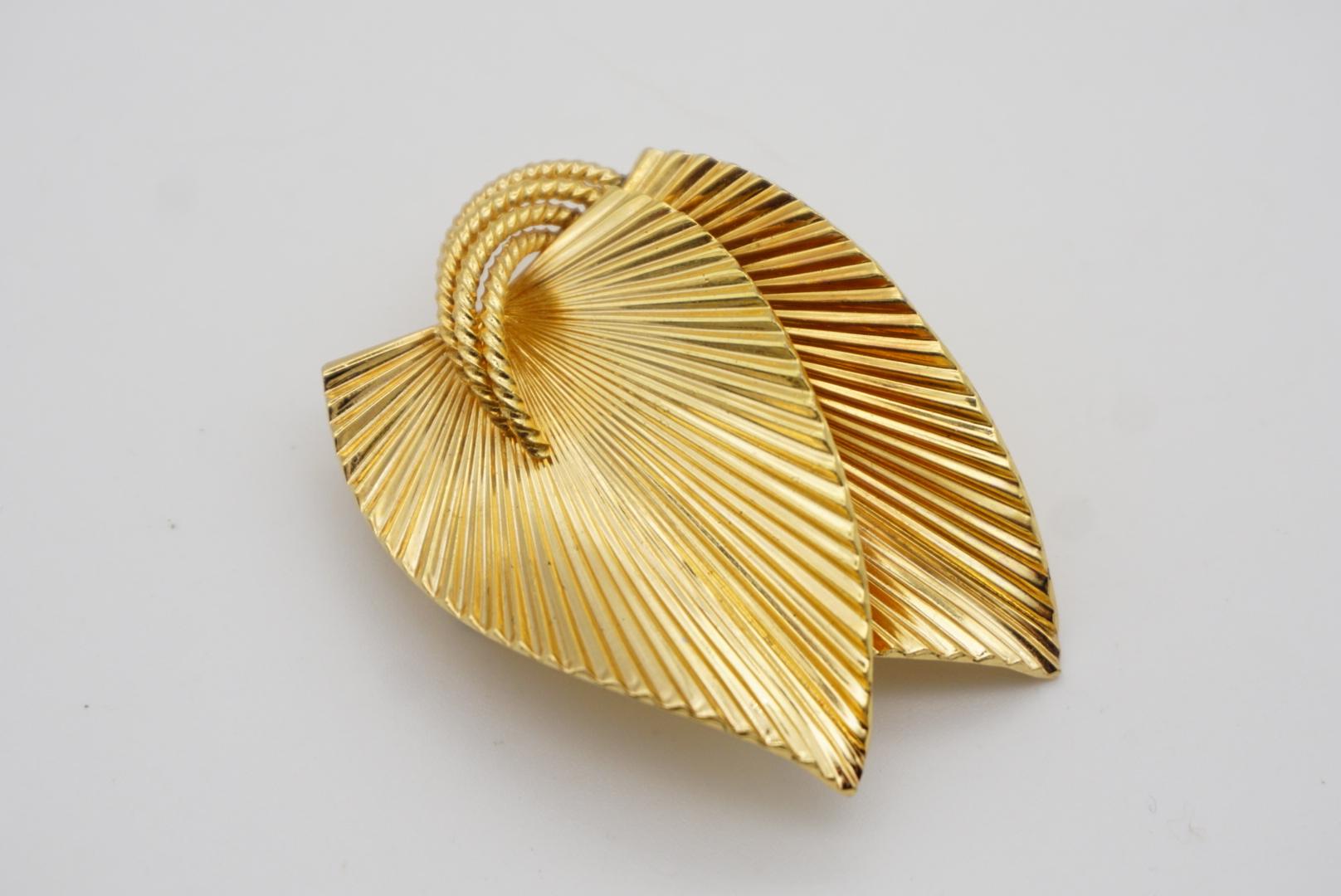 Christian Dior GROSSE Grande broche vintage en or à double feuille bouclée en forme de palmier, 1963 en vente 5