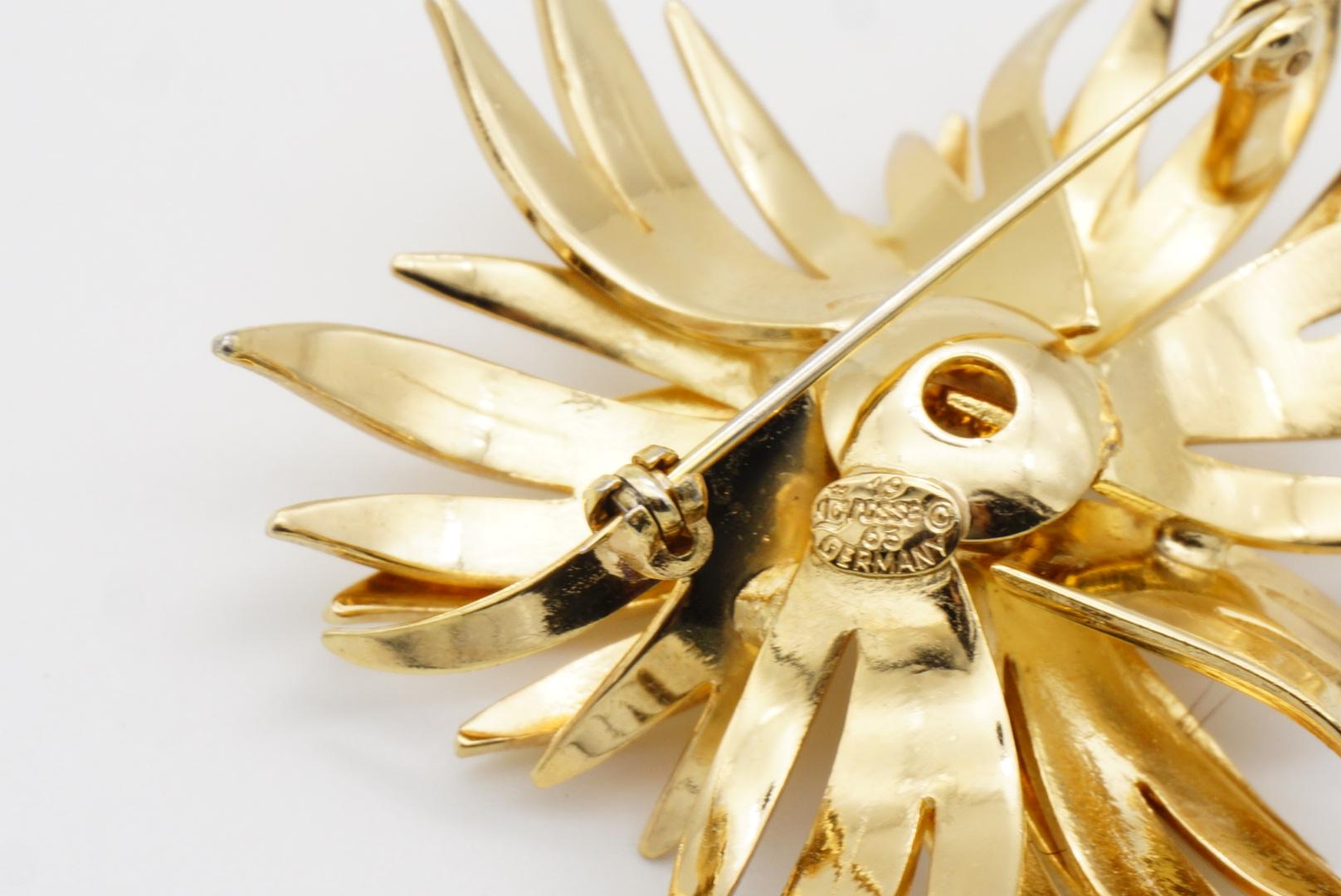 Christian Dior GROSSE 1963 Vintage Gran Capa Hoja Flor Flor Broche Oro en venta 10