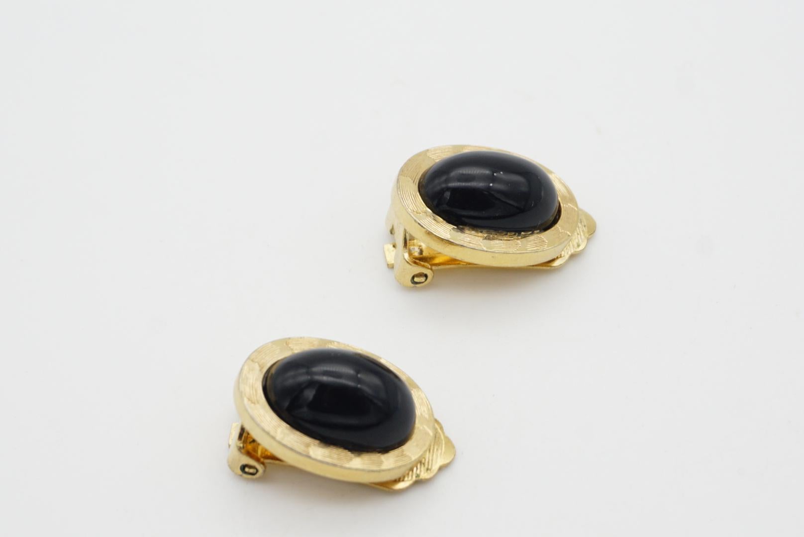 Women's or Men's Christian Dior GROSSE 1963 Vintage Textured Black Oval Cabochon Clip Earrings For Sale