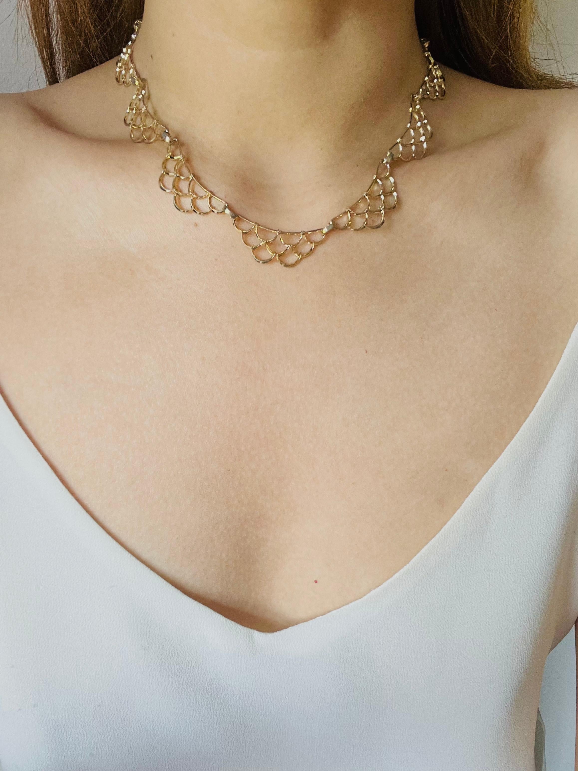 Christian Dior GROSSE 1964 Fish Scales Bib Curved Belly Circle Layer Necklace For Sale 2