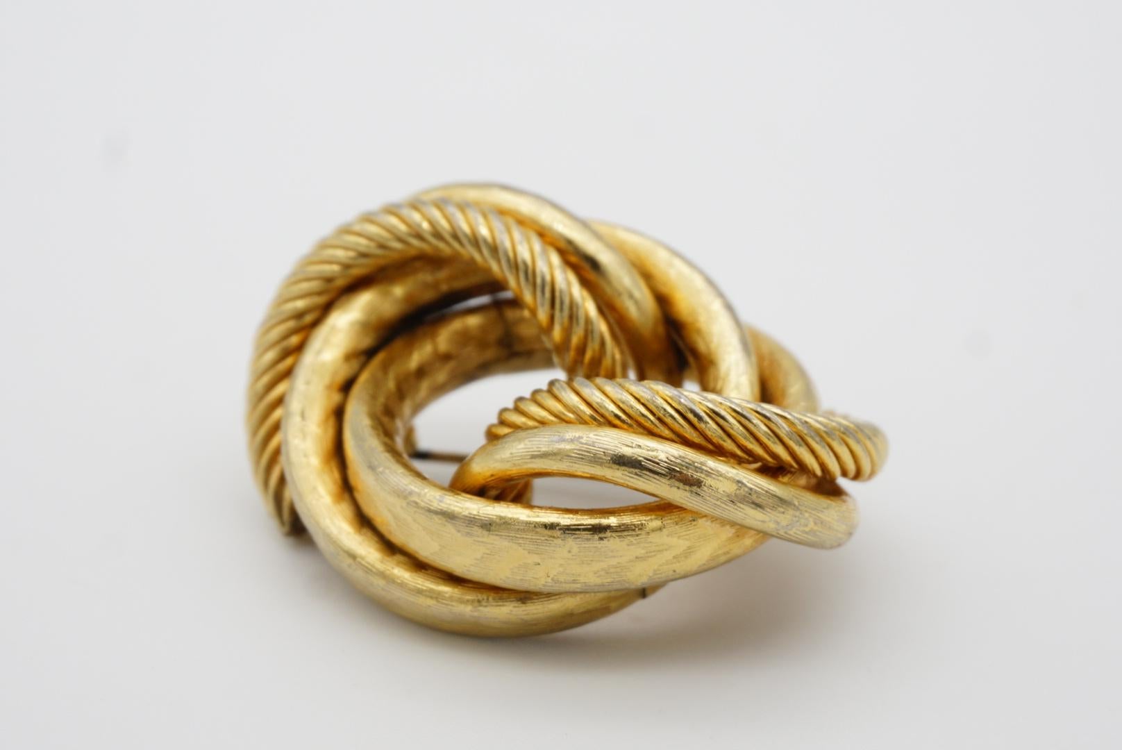 Christian Dior GROSSE 1964 Vintage Chunky Wave Rope Twist Knot Oval Gold Brooch  1