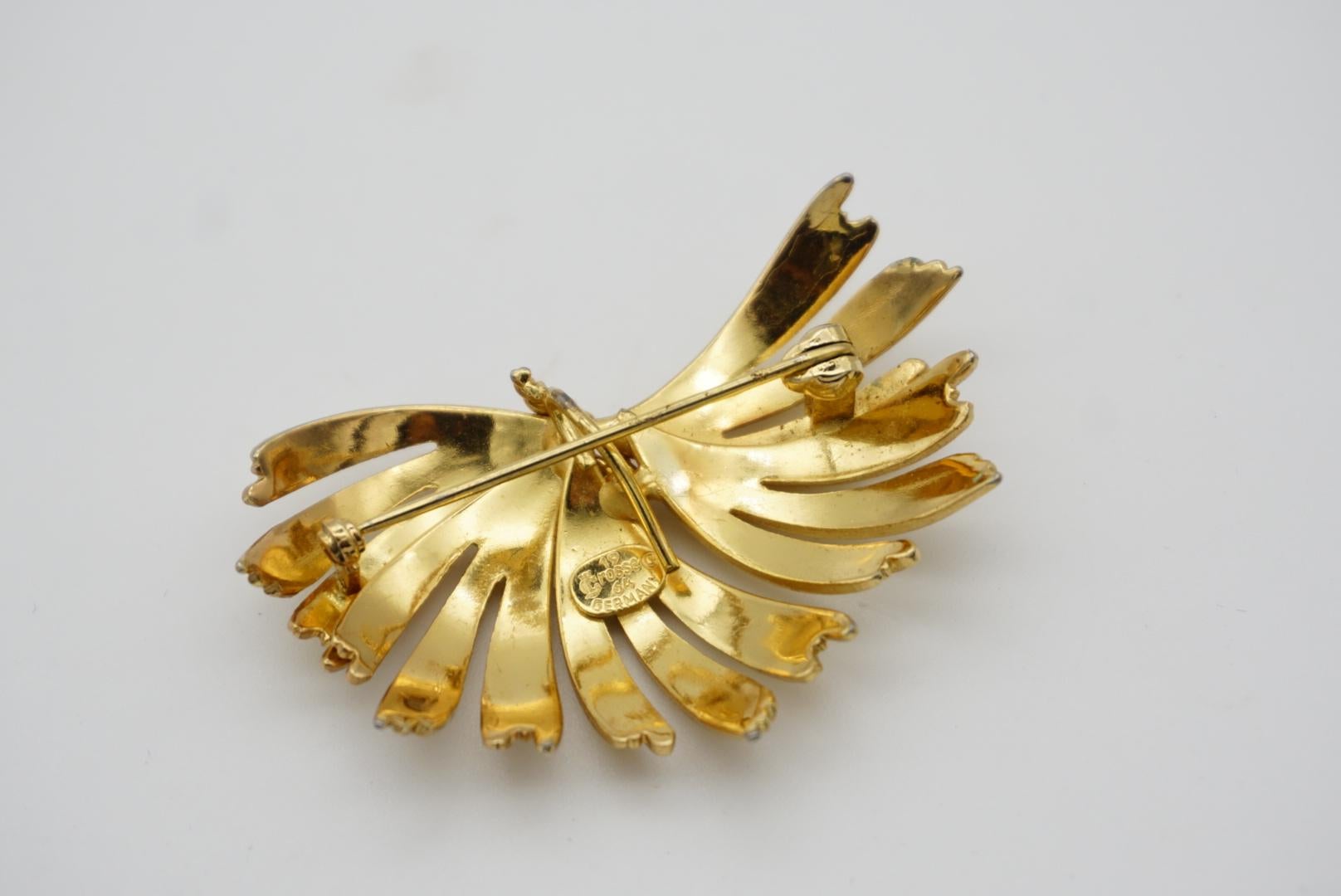 Christian Dior GROSSE 1964 Vintage Flourish Tassel Spray Gold Brooch Pendant For Sale 6