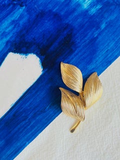 Christian Dior GROSSE 1964 Vintage Textured Trio Wavy Swirl Gold Leaf Brooch
