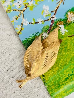 Christian Dior GROSSE 1964 Vivid Long Wavy Trio Three Leaf Layer Gold Brooch