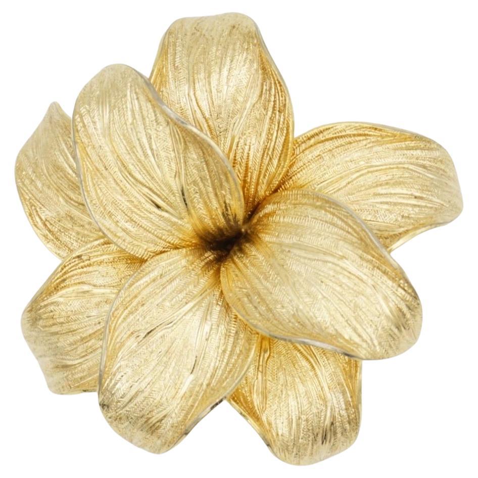 Christian Dior GROSSE 1965 Grande spilla a doppio strato con fiore a foglia e fiore a fiore