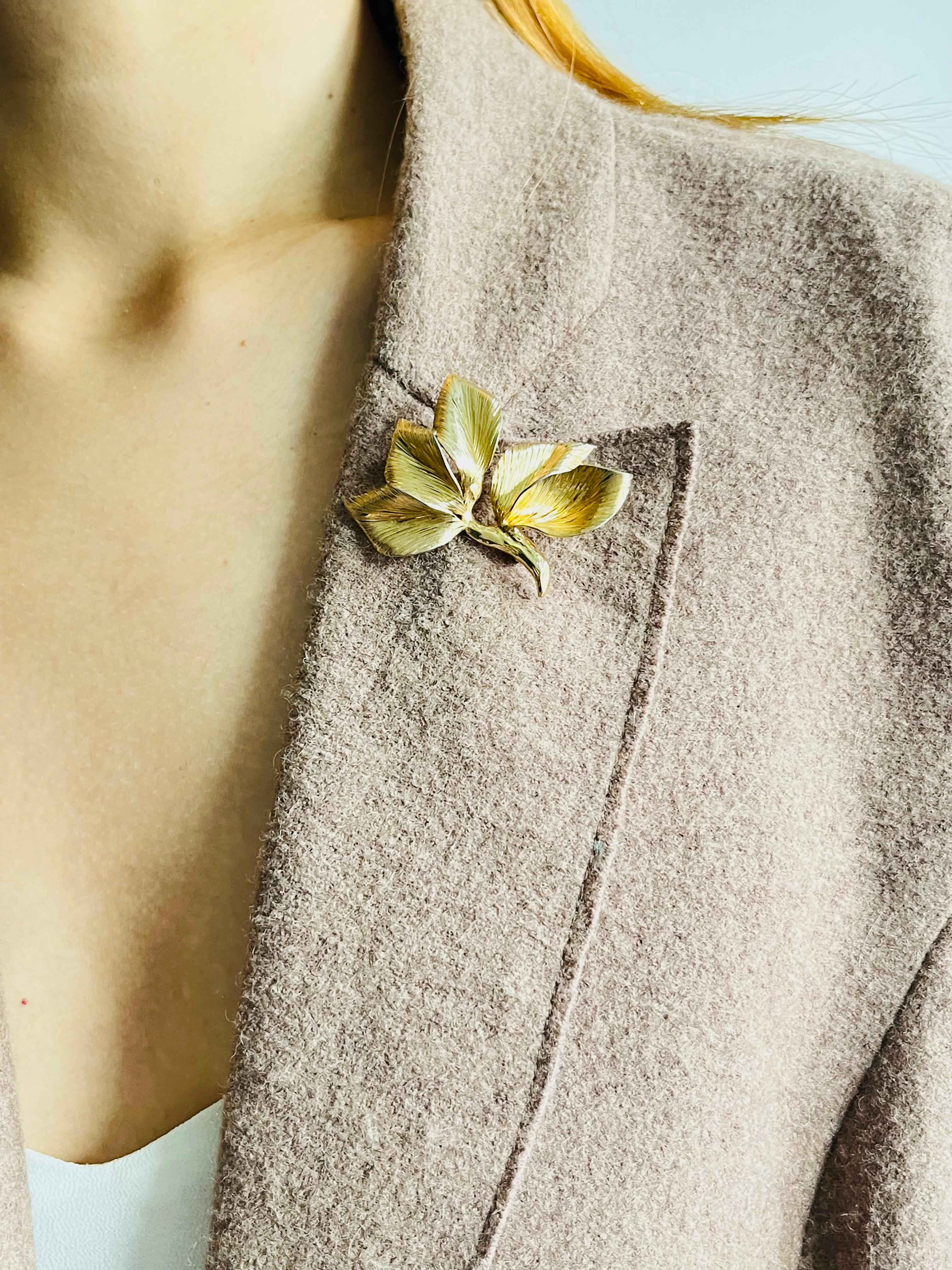 Christian Dior GROSSE 1965 Vintage Five Large Wavy Leaf Flower