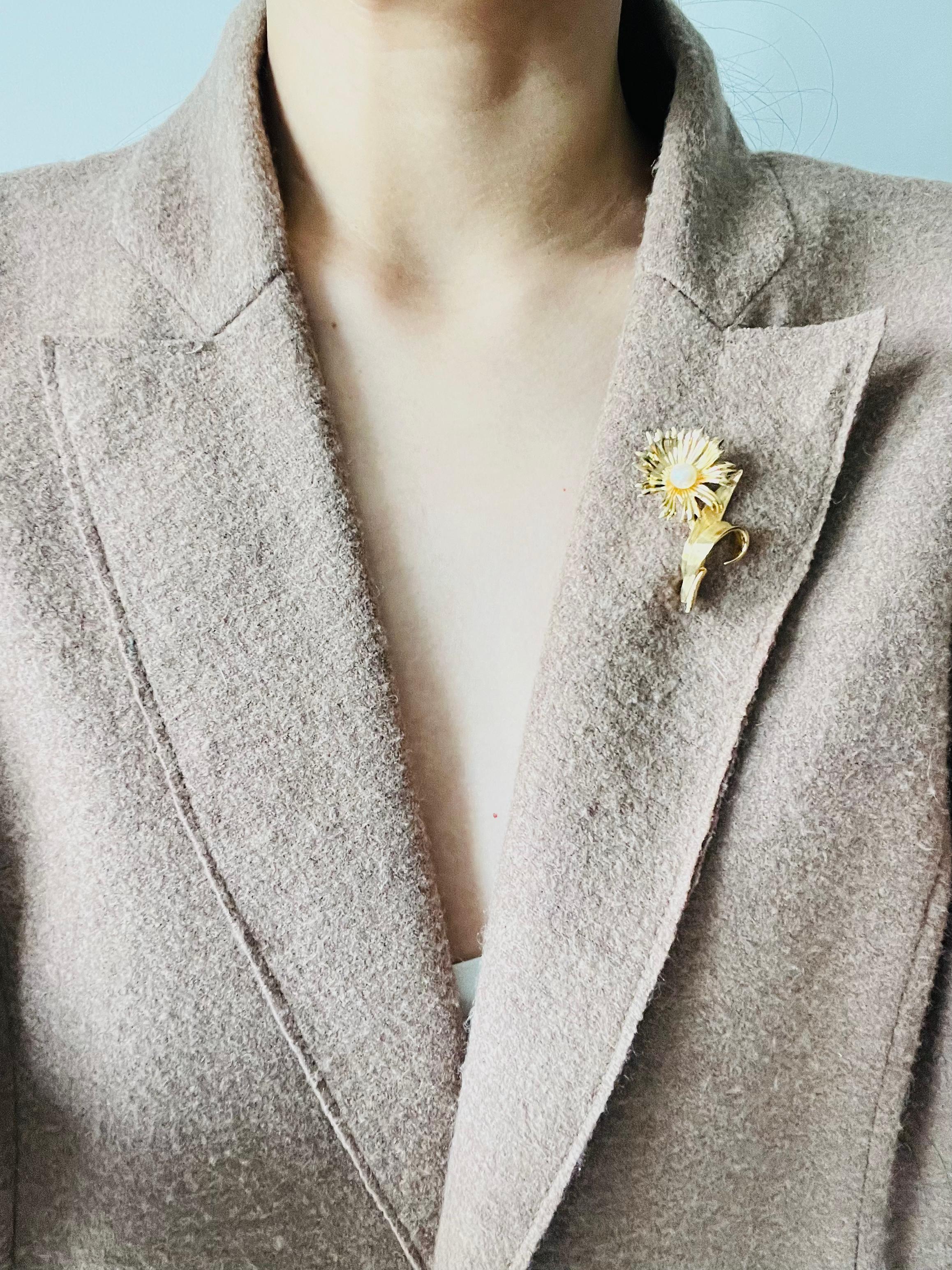 Christian Dior GROSSE 1965 Vintage Flourish Sunflower Leaf White Pearl Brooch 1