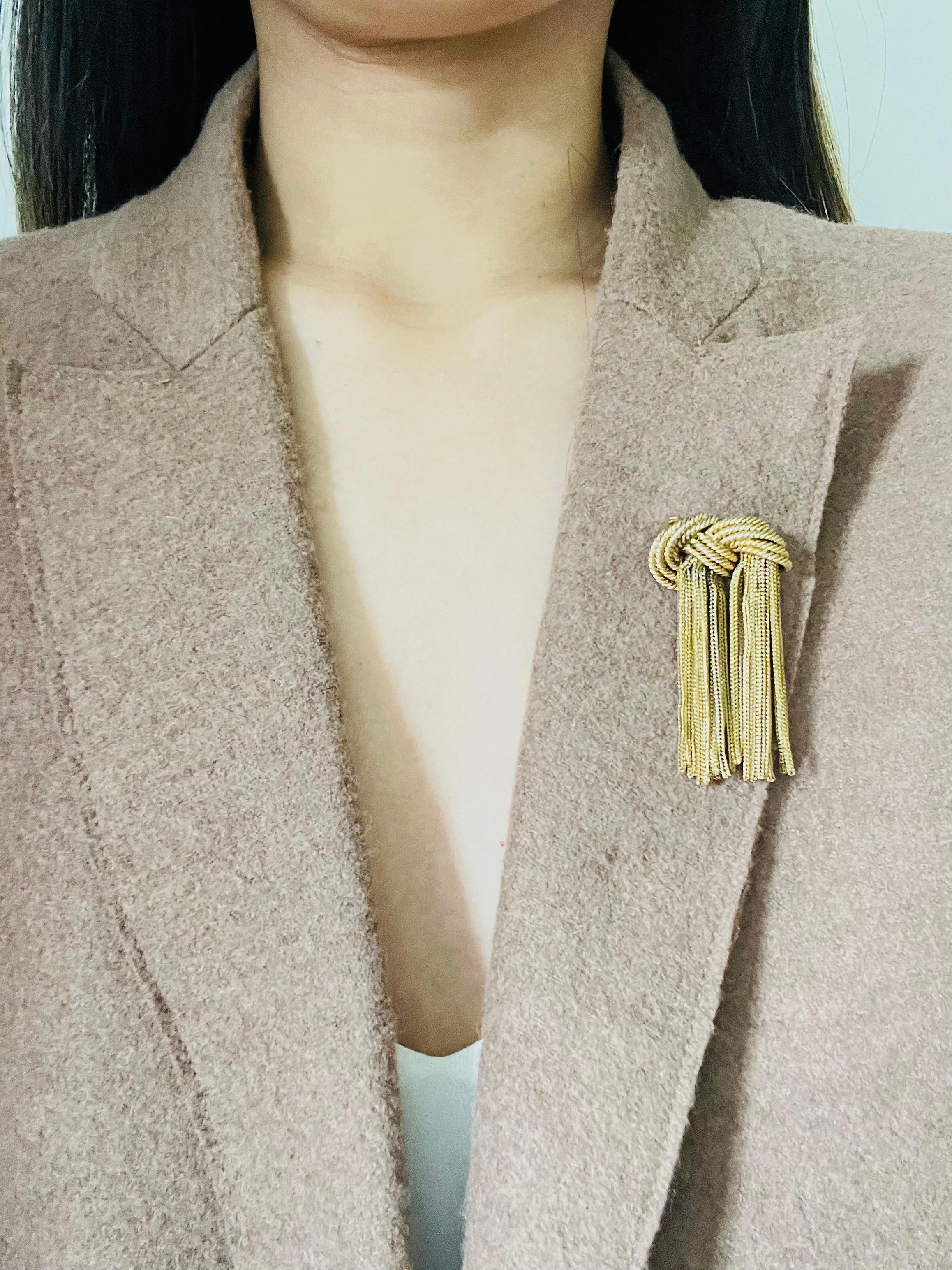 Christian Dior GROSSE 1965 Vintage noeud papillon double pompon corde Drop Broche 1