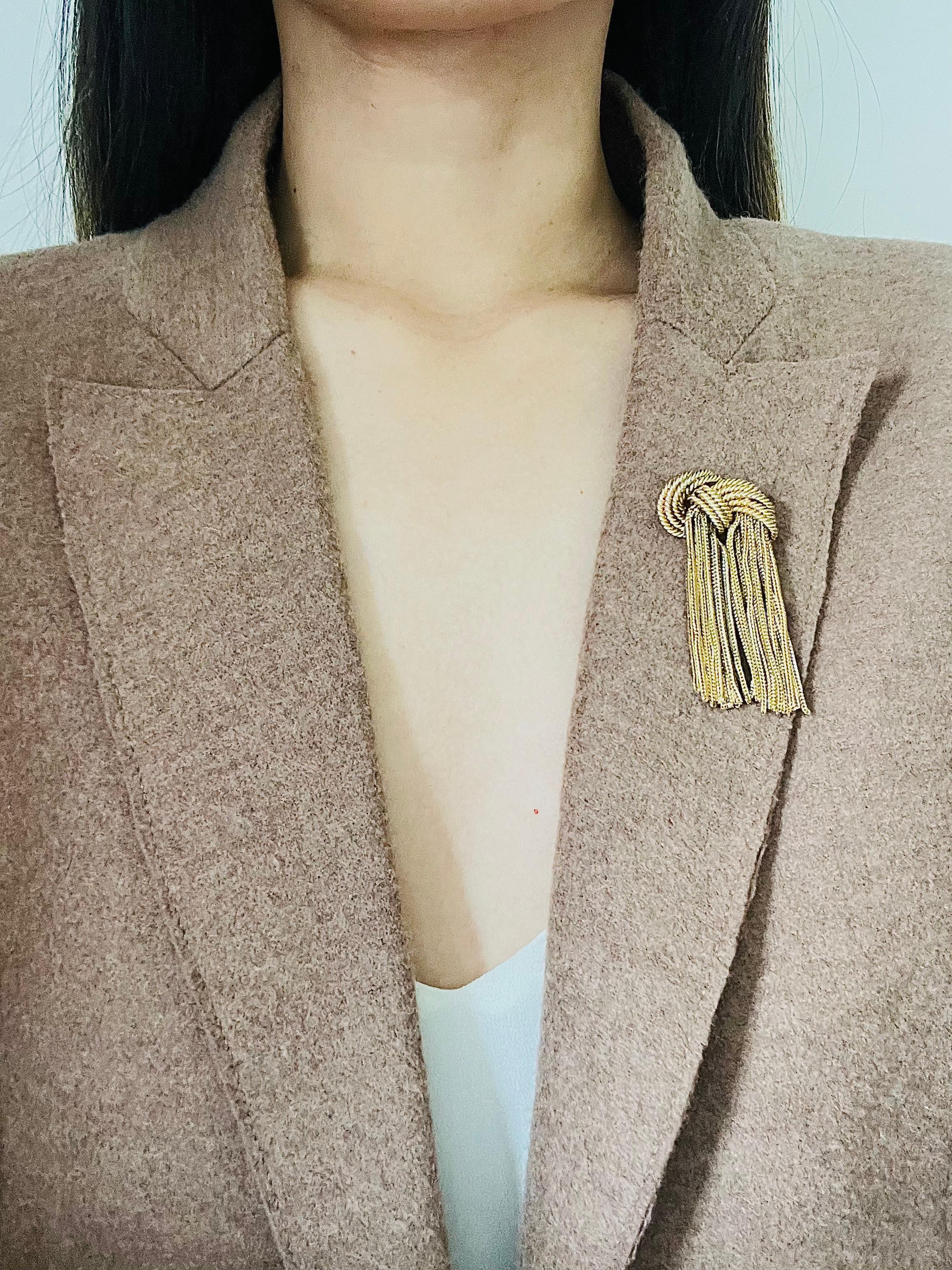 Christian Dior GROSSE 1965 Vintage noeud papillon double pompon corde Drop Broche 3