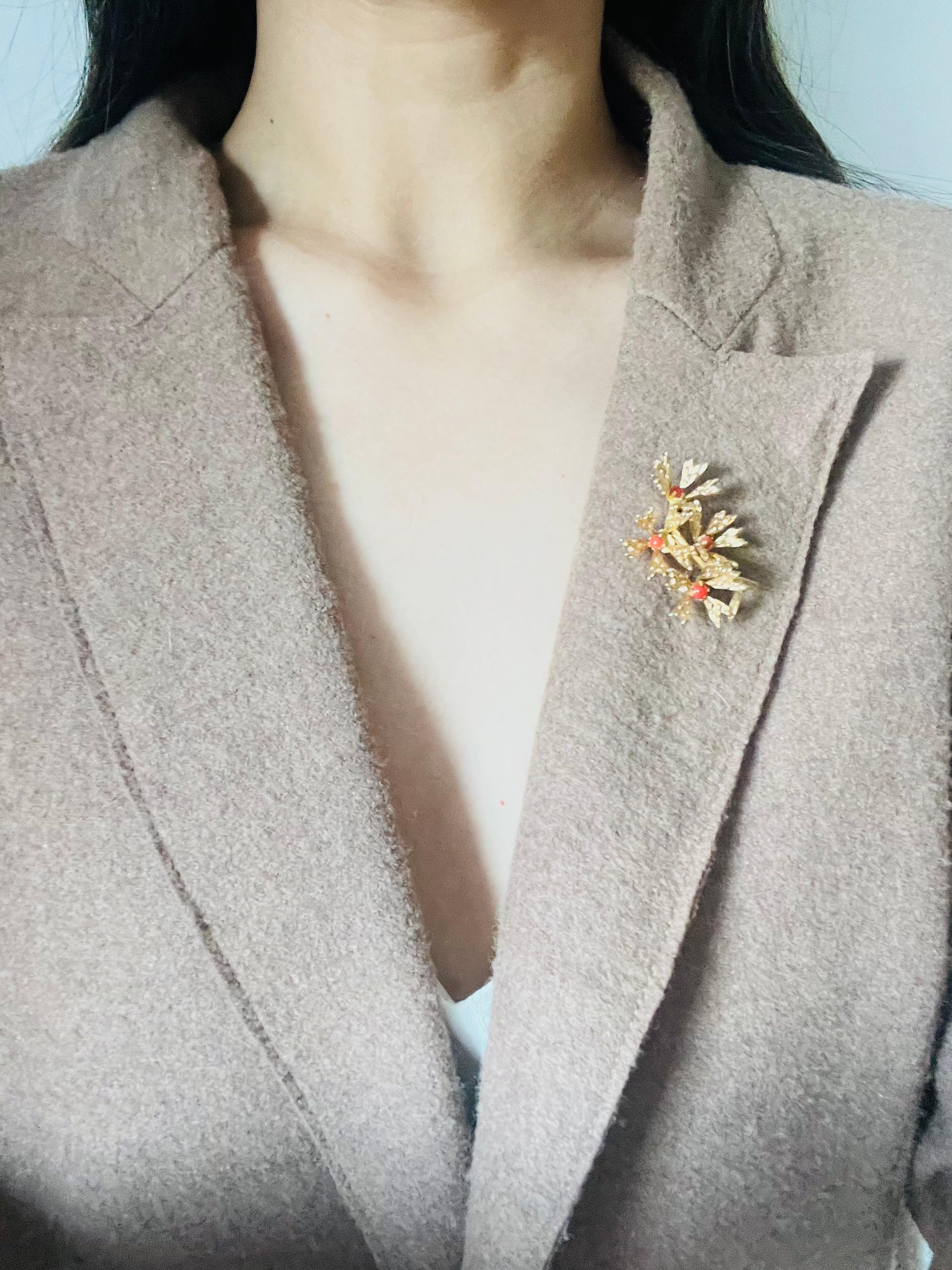 Christian Dior GROSSE 1965 Vintage Orange Stone Cluster Flower Bouquet Brooch 2