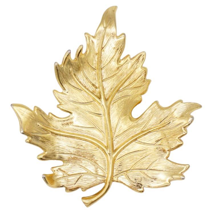 Christian Dior GROSSE 1965 Vintage Textured Wavy Swirl Maple Leaf Gold Brooch