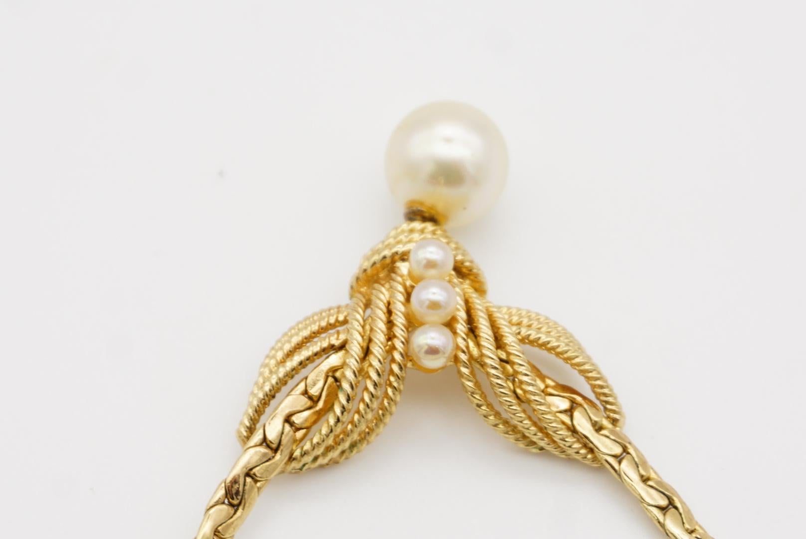 Christian Dior GROSSE 1965 Vintage White Pearl Woven Drop Pendant Gold Necklace For Sale 9