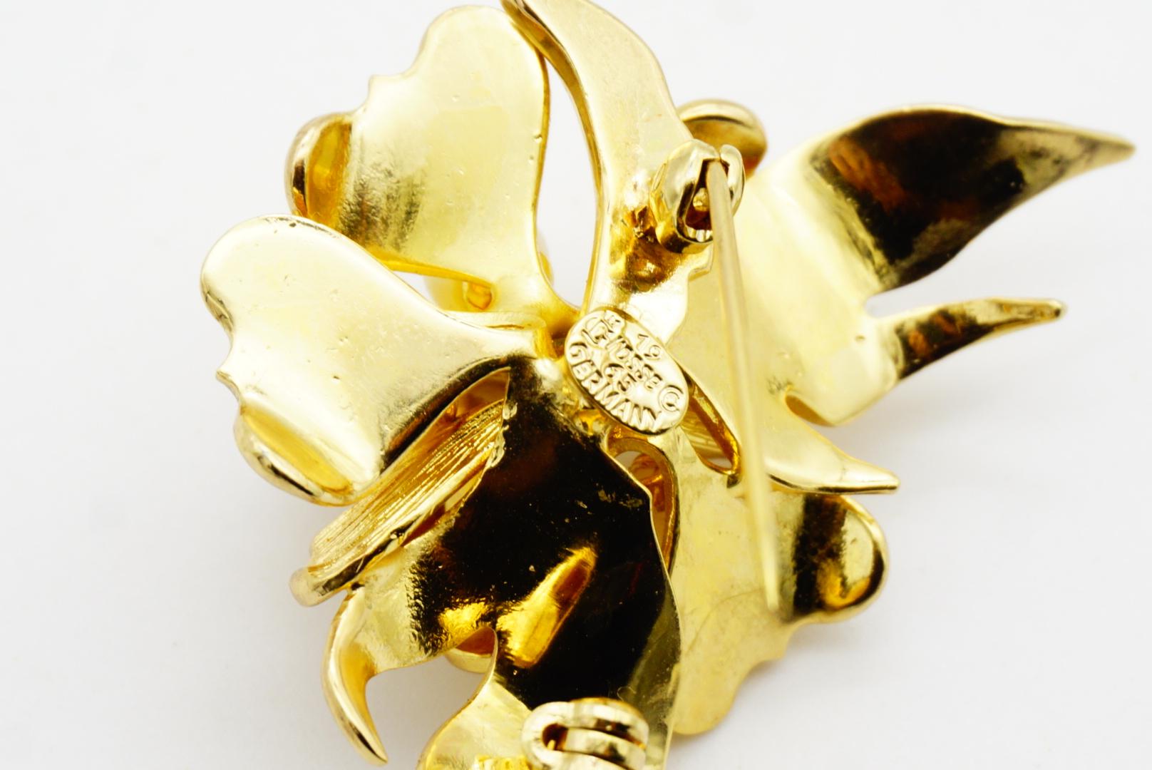 Christian Dior GROSSE 1965 White Pearls Trio Cluster Blossom Flower Leaf Brooch For Sale 9