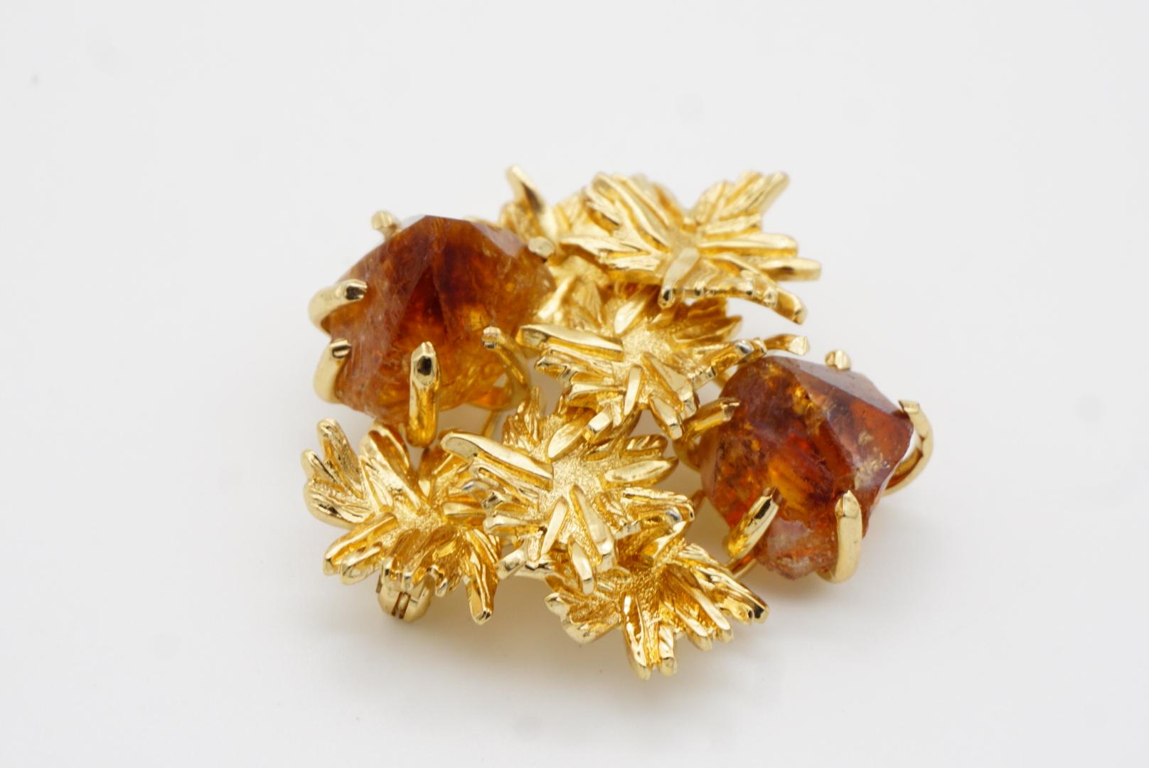 Christian Dior GROSSE 1966 Vintage Citrine Yellow Crystals Flower Leaf Brooch For Sale 7