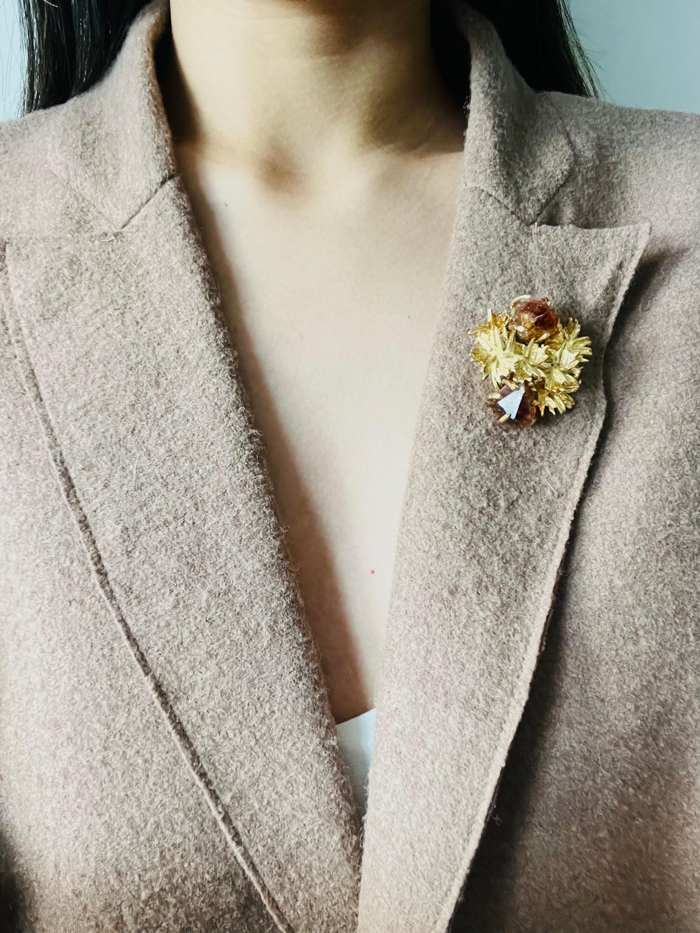Christian Dior GROSSE 1966 Vintage Citrine Yellow Crystals Flower Leaf Brooch For Sale 2