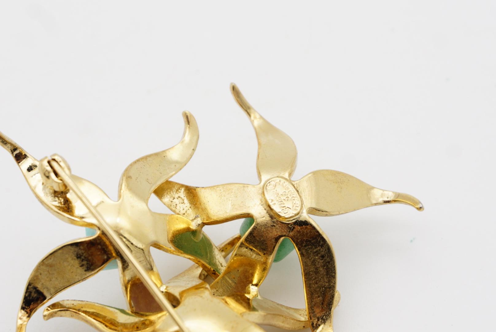 Christian Dior GROSSE 1966 Vintage Emerald Amethyst Aqua Stone Flower Brooch For Sale 11