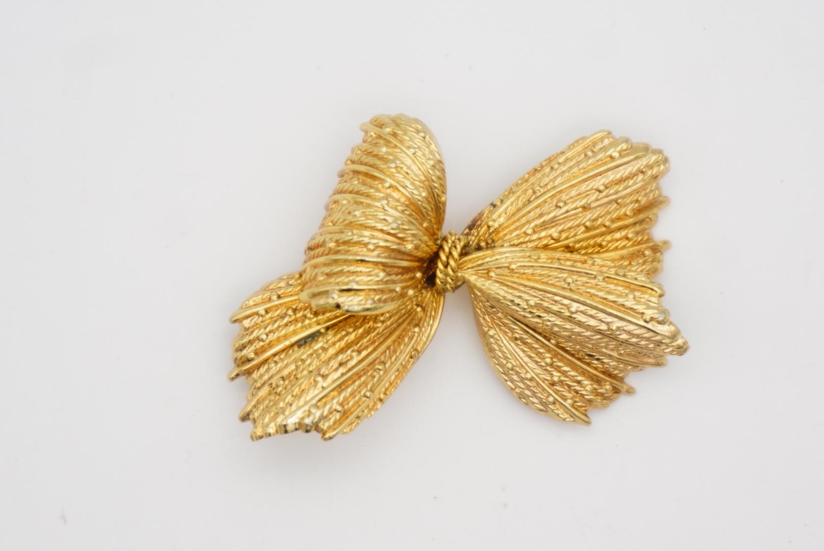 Christian Dior GROSSE 1966 Vintage Large Knot Bow Dots Ribbon Butterfly Brooch In Good Condition For Sale In Wokingham, England