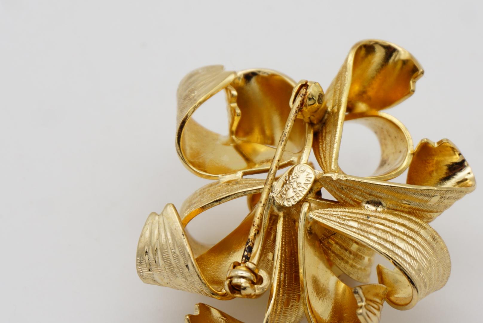 Christian Dior GROSSE 1966 Vintage Large Vivid 3D Ribbon Knot Bow Gold Brooch For Sale 5