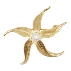 Christian Dior GROSSE 1966 Vintage Vivid Starfish Pentagram White Pearl Brooch