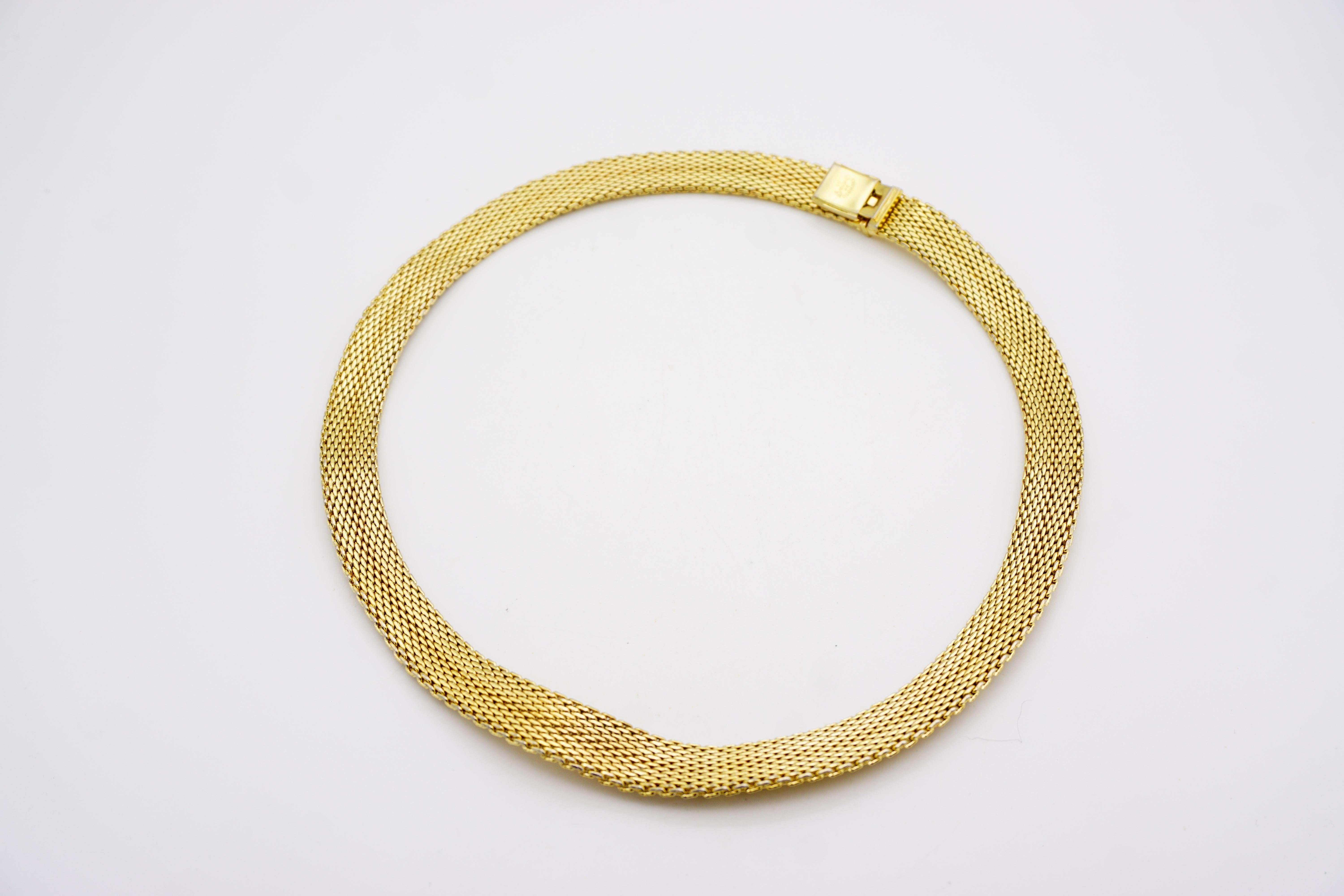 Christian Dior GROSSE 1966 Collana d'oro con borchie a triangolo intrecciate d'epoca in vendita 10
