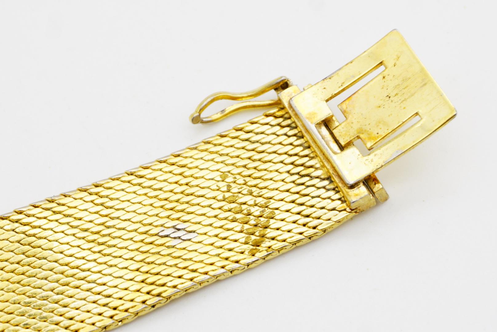 Christian Dior GROSSE 1967 Bracelet moderniste en maille tissée en forme de flamme striée en relief en vente 5