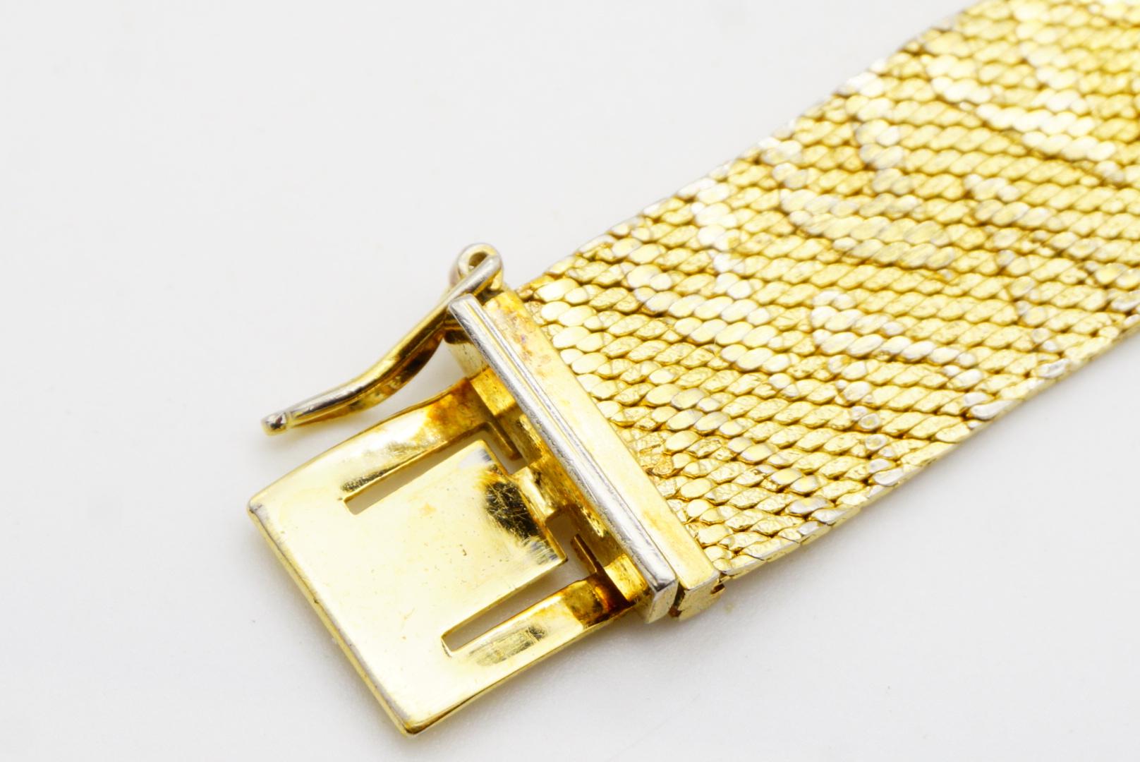 Christian Dior GROSSE 1967 Bracelet moderniste en maille tissée en forme de flamme striée en relief en vente 7