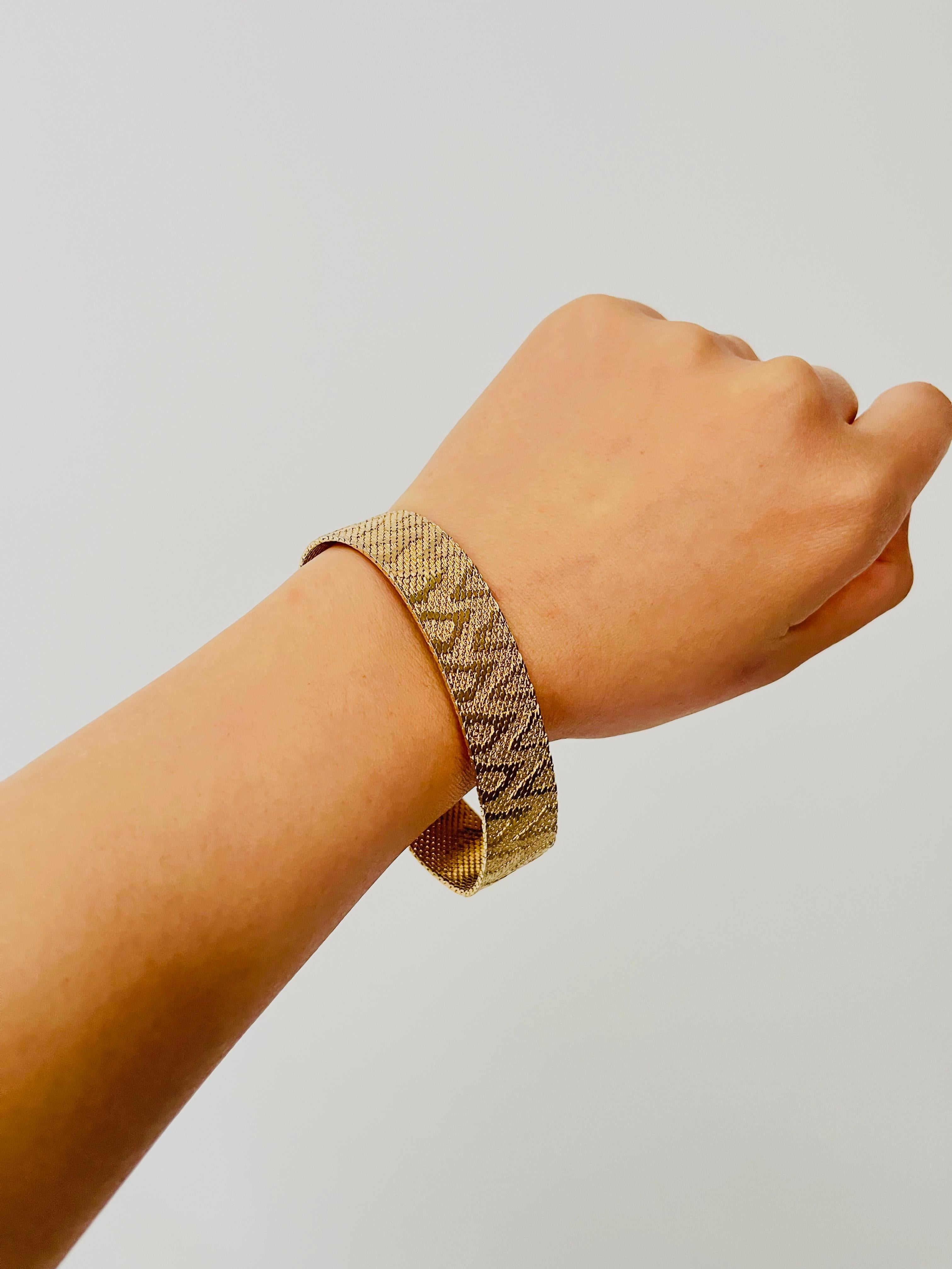 Christian Dior GROSSE 1967 Bracelet moderniste en maille tissée en forme de flamme striée en relief Unisexe en vente