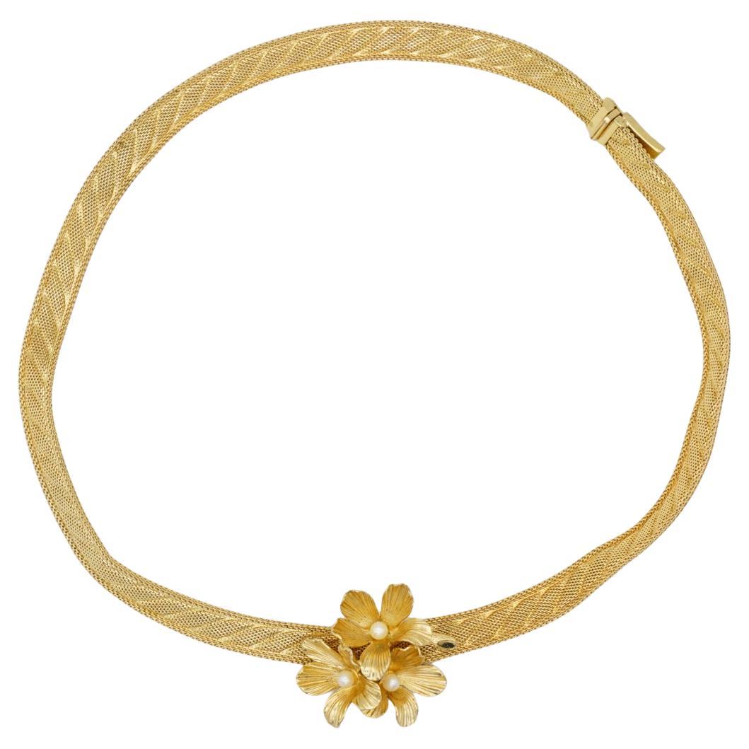 Christian Dior GROSSE 1967 Trio Cluster Flower White Pearl Mesh Choker Necklace For Sale