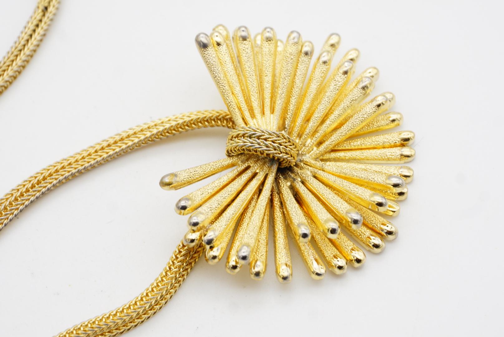 Christian Dior GROSSE 1967 Vintage Double Bow Sunburst Pendant Woven Necklace For Sale 4