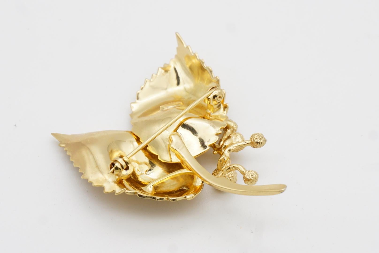 Christian Dior GROSSE 1967 Vintage Double Vivid Windy Leaf Cluster Fruit Brooch For Sale 9
