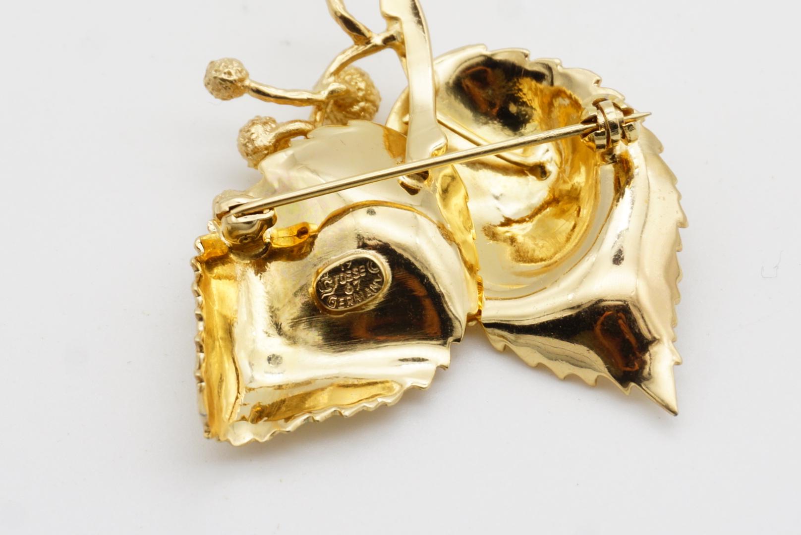 Christian Dior GROSSE 1967 Vintage Double Vivid Windy Leaf Cluster Fruit Brooch For Sale 10