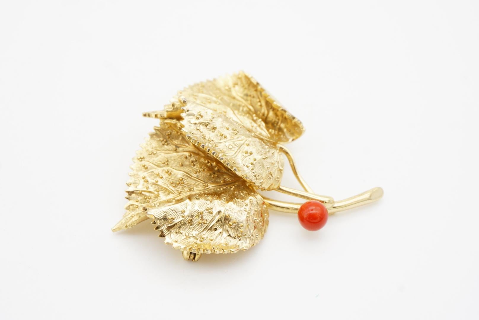 Christian Dior GROSSE 1967 Vintage Double Wavy Grains Leaf Red Ball Gold Brooch 6